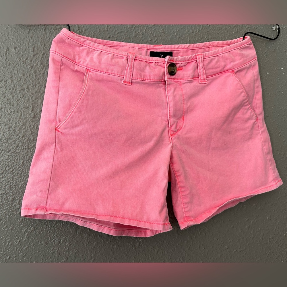 Women's American Eagle Bright Pink Midi Stretch Shorts - Size 2 - Picture 3 of 14